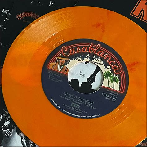 KISS: Shout It Out Loud (7″ Orange Vinyl) – Rue Morgue Records