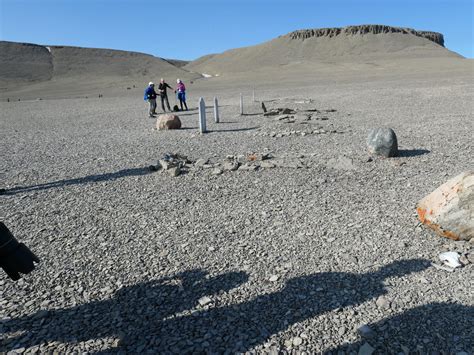 Graves of Beechey Island – Nunavut - Atlas Obscura