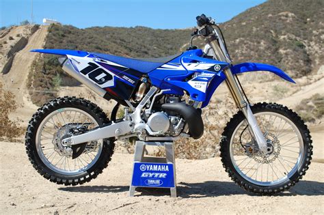 DIrt Bike Magazine | 2015 Yamaha YZ250 – Premix