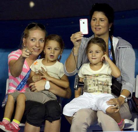 TopSpin: PHOTOS - Roger Federer's Wife Mirka & Twins at Australian Open ...