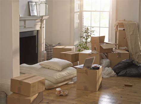 A Beginner's Guide to Packing Your Home for a Household Move