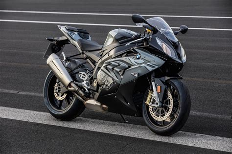 2016 BMW S1000RR First Ride Review | Automobile Magazine