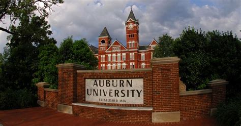 Office of Admissions and Recruitment | Auburn University http://www ...