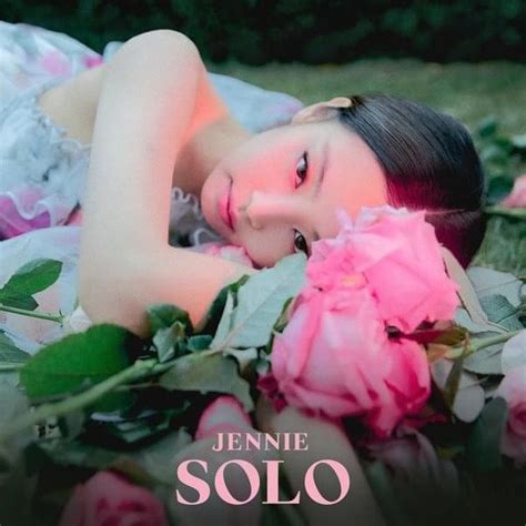 🎵 JENNIE - SOLO Lyrics (English, Romanized & Hangul/Korean ...