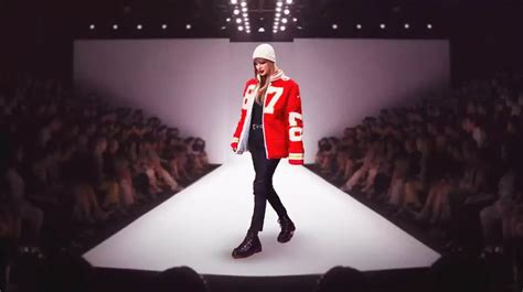 Chiefs: Taylor Swift’s viral Travis Kelce jacket has an awesome backstory