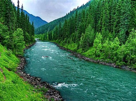 Kashmir Valley - Most Famous Places