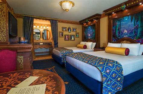 One-night stays return to Disney Parks Resort Hotels | Disney Dining