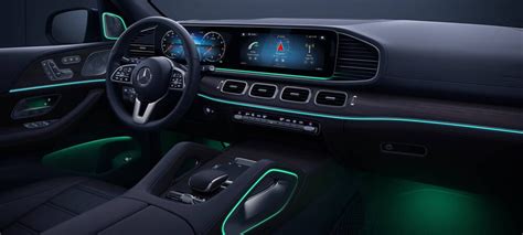 2020 Mercedes-Benz GLE Interior | GLE Interior Colors & Dimensions