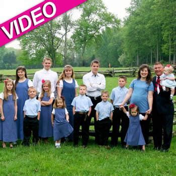 Move Over Duggars, There’s A New Family With 19 Kids In Town! Meet The ...