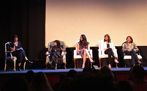 'Gilmore Girls' reunion panel live blog | EW.com