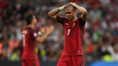 Pepe passed fit for Portugal's Euro 2016 final clash against France ...