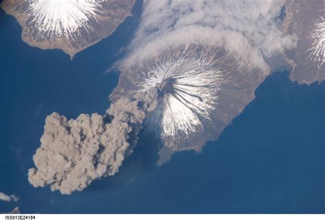 ISS013-E-24184 (23 May 2006) --- Eruption of Cleveland Volcano ...