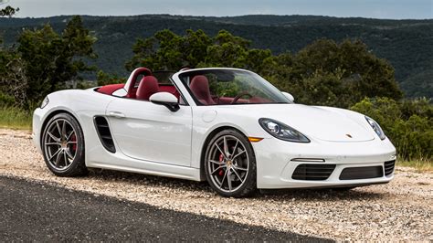 Review: 2017 Porsche 718 Boxster S | Motor1.com