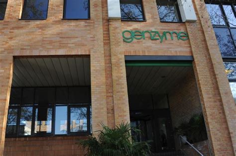 Biotech Giant Genzyme Sold for $20 Billion | The Epoch Times