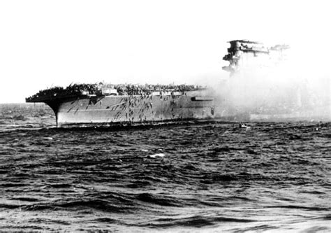 Wreck of WW II aircraft carrier USS Lexington found | CBC News