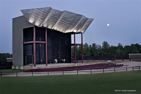 CHARTER AMPHITHEATER AT HERITAGE PARK - Craig Gaulden Davis Architecture