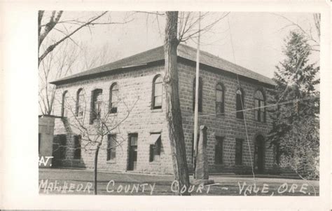 Malheur County Courthouse Vale, OR Postcard