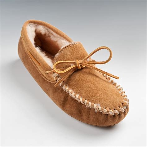 Minnetonka Mens Sheepskin Soft Sole Moccasin | www.hayneedle.com ...