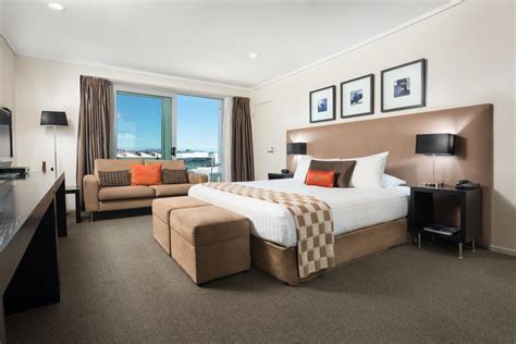 15 BEST Hotels in Tauranga & Mt Maunganui 🛎️ [2024] - NZ Pocket Guide