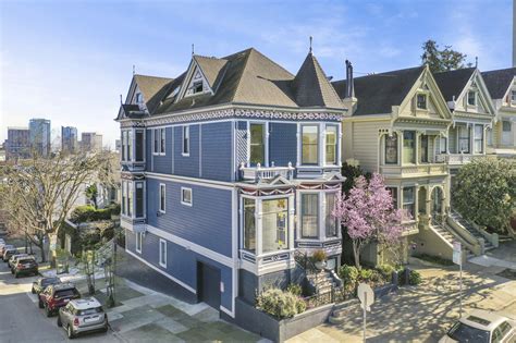 Painted Lady overlooking SF's Alamo Square asks $5.75M