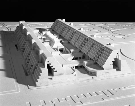 Model of the Brunswick Centre, Bloomsbury, London | RIBA pix