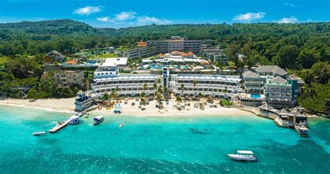 Beaches® Ocho Rios: All-Inclusive Resorts Jamaica [Official]