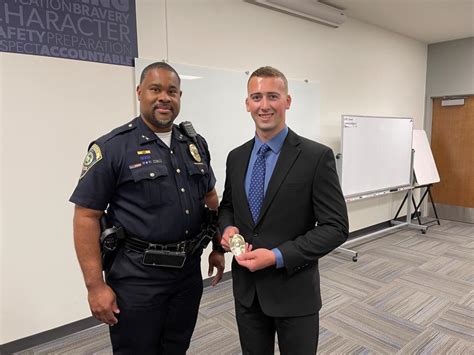 Lawrence Police Department Welcomes New Officer | City of Lawrence, Indiana