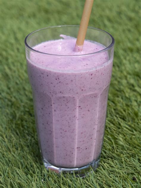 Jamie's Frozen Fruit Smoothie - Smoothie School