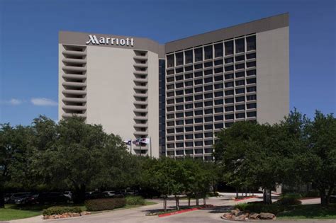 Dallas/Fort Worth Airport Marriott | Stress-Free Stays & Parking Near ...