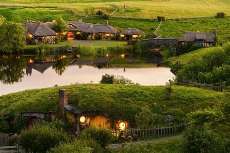 Enchanting Hobbiton: A Stunning HD Wallpaper