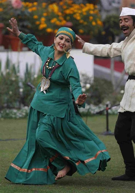 NATI - Folk dance of Himachal and Uttarakhand