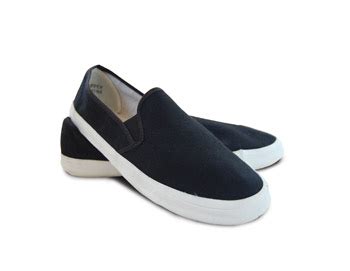 Canvas Slip-On Deck Shoe - InStock Supplies