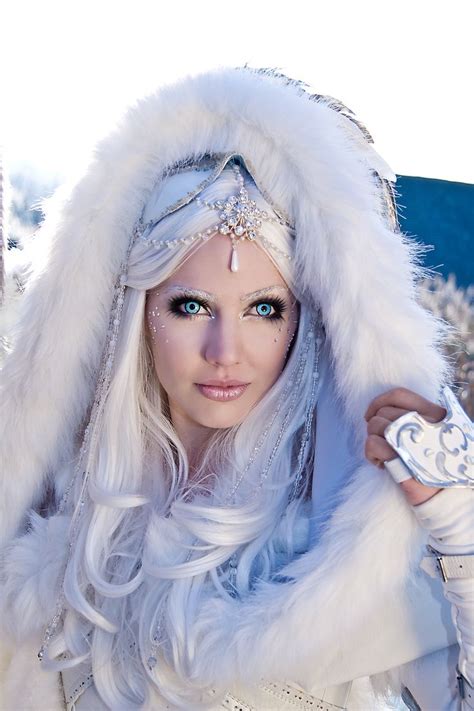 234 best images about Winter Themed Costumes on Pinterest | Corsets ...