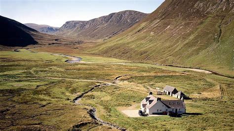 The Most Incredible Hotels in the Scottish Highlands