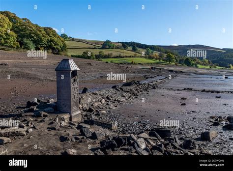 Ladybower Reservoir Drowned Village of Derwent. Derwent Hall gatepost ...