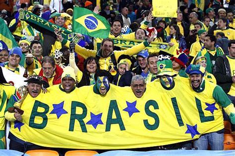 Como dizer "torcedor", "torcida" e "Seleção Brasileira" em inglês ...