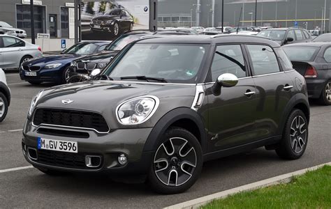 File:Mini Cooper S ALL4 Countryman (R60) – Frontansicht, 17. März 2012 ...