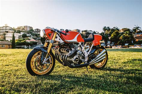 1956 Triton Café Racer - (SILODROME)