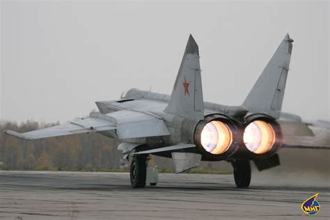 Military and Commercial Technology: Russia extends MiG-31 upgrade while ...