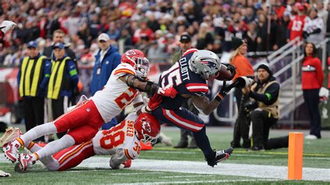 Photos: Patriots vs. Chiefs Week 15