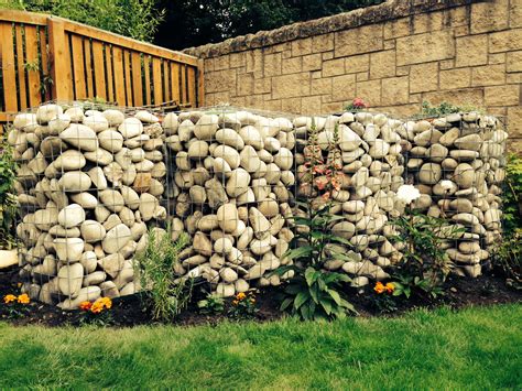 Stunning Gabion Basket Wall with Beautiful Planters