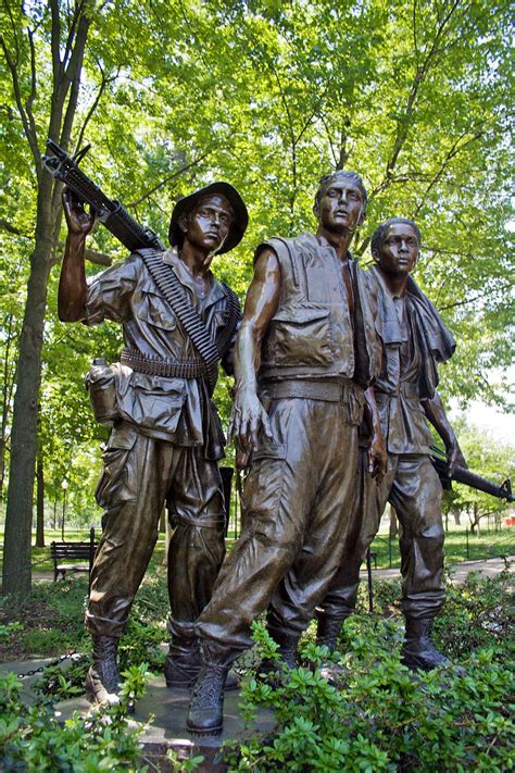 Vietnam Memorial Statue | Vietnam memorial, Vietnam, Soldier memorial