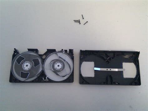 VHS Tape Repair How-To Guide From The Experts EverPresent, 56% OFF