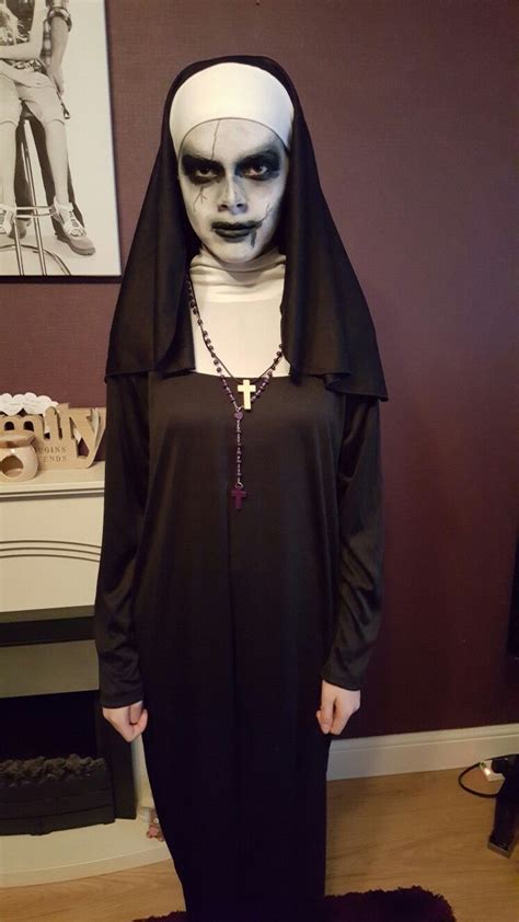 Valak the demon Nun from the Conjuring 2 - Halloween 2016 | Scary ...