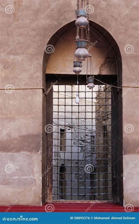 Old Mosque in Cairo in Egypt Stock Photo - Image of design, historic ...