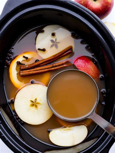 Easy Crockpot Apple Cider - Yummy Recipe