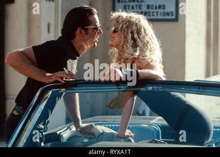 Laura Dern / Wild at Heart 1990 directed by David Lynch Stock Photo - Alamy