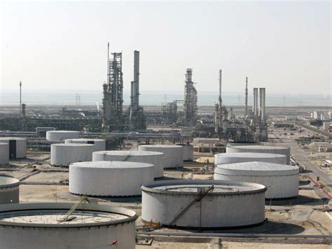 6 real reasons why Saudi Arabia agreed to freeze oil production ...