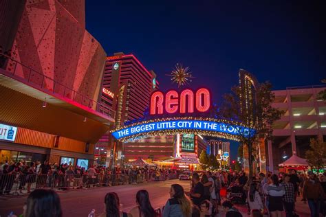 Restaurants and Bars in Reno's MidTown District