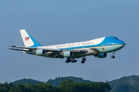 Air Force One: What's The Latest With The New Boeing 747-8s